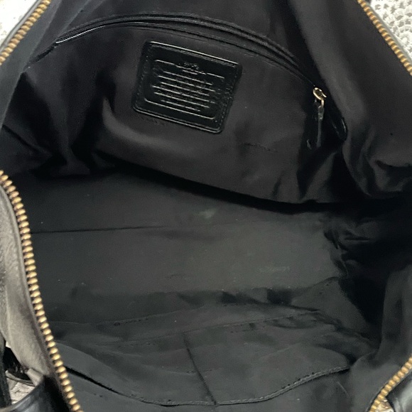 Coach - Picture 2 of 4